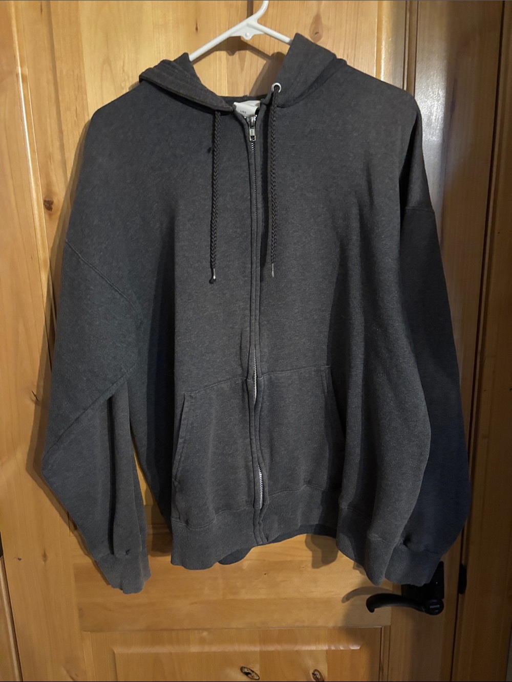 Men’s sweatshirt